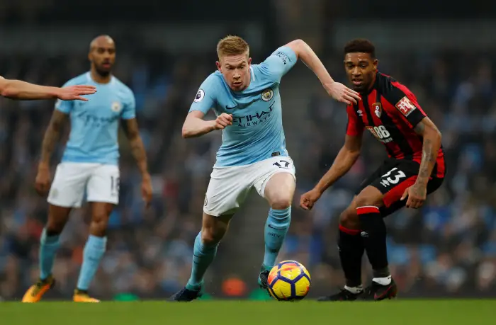 Soccer Football - Premier League - Manchester City vs AFC Bournemouth - Etihad Stadium, Manchester, Britain - December 23, 2017   Manchester City's Kevin De Bruyne in action with Bournemouth's Jordon Ibe