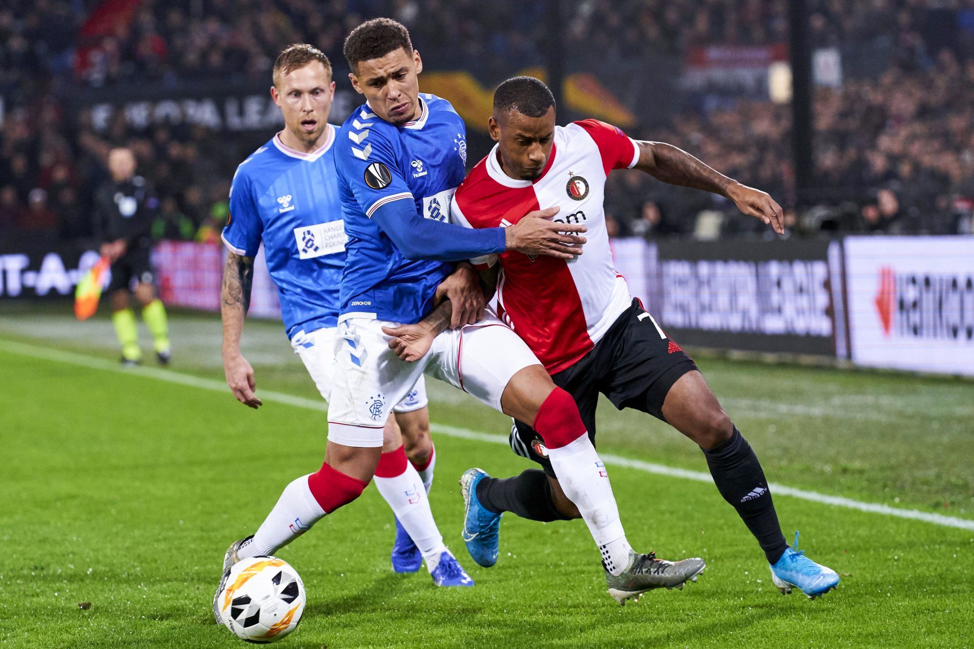James Tavernier of Rangers FC, Luciano Narsingh of Feyenoord during the UEFA Europa League group G match between Feyenoord Rotterdam and Rangers FC at De Kuip on November 28, 2019 in Rotterdam, The Netherlands 

Photo by Icon Sport - De Kuip - Rotterdam (Pays Bas)