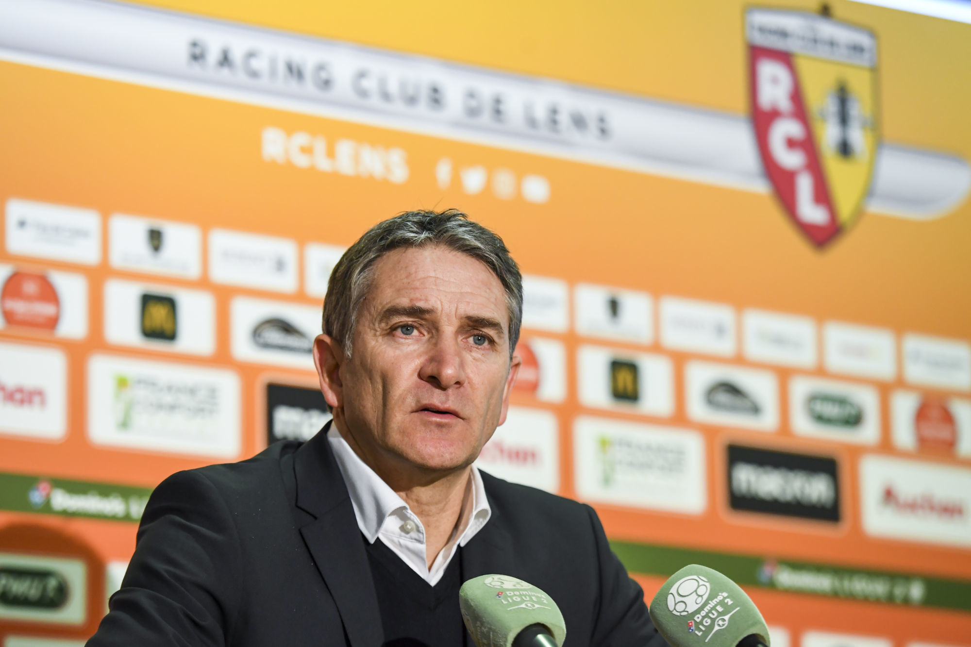 Head coach of Lens Philippe MONTANIER  during the Ligue 2 match between Lens and Caen on February 22, 2020 in Lens, France. (Photo by Aude Alcover/Icon Sport) - Stade Bollaert-Delelis - Lens (France)
