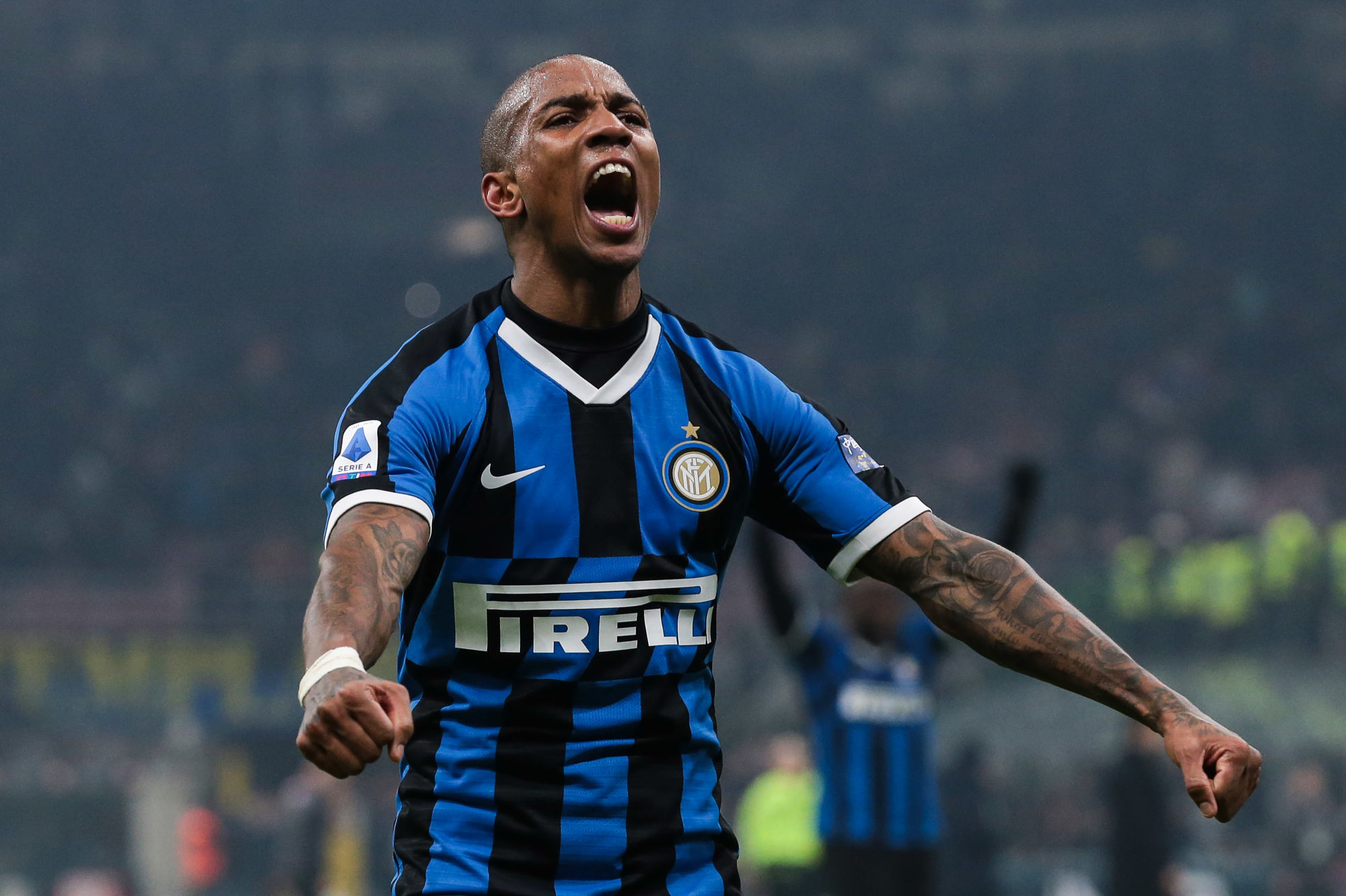 Ashley Young of Inter celebrates after the final whistle of the Serie A match at Giuseppe Meazza, Milan. Picture date: 9th February 2020. Picture credit should read: Jonathan Moscrop/Sportimage 


Photo by Icon Sport - Ashley YOUNG - Giuseppe Meazza - Milan (Italie)
