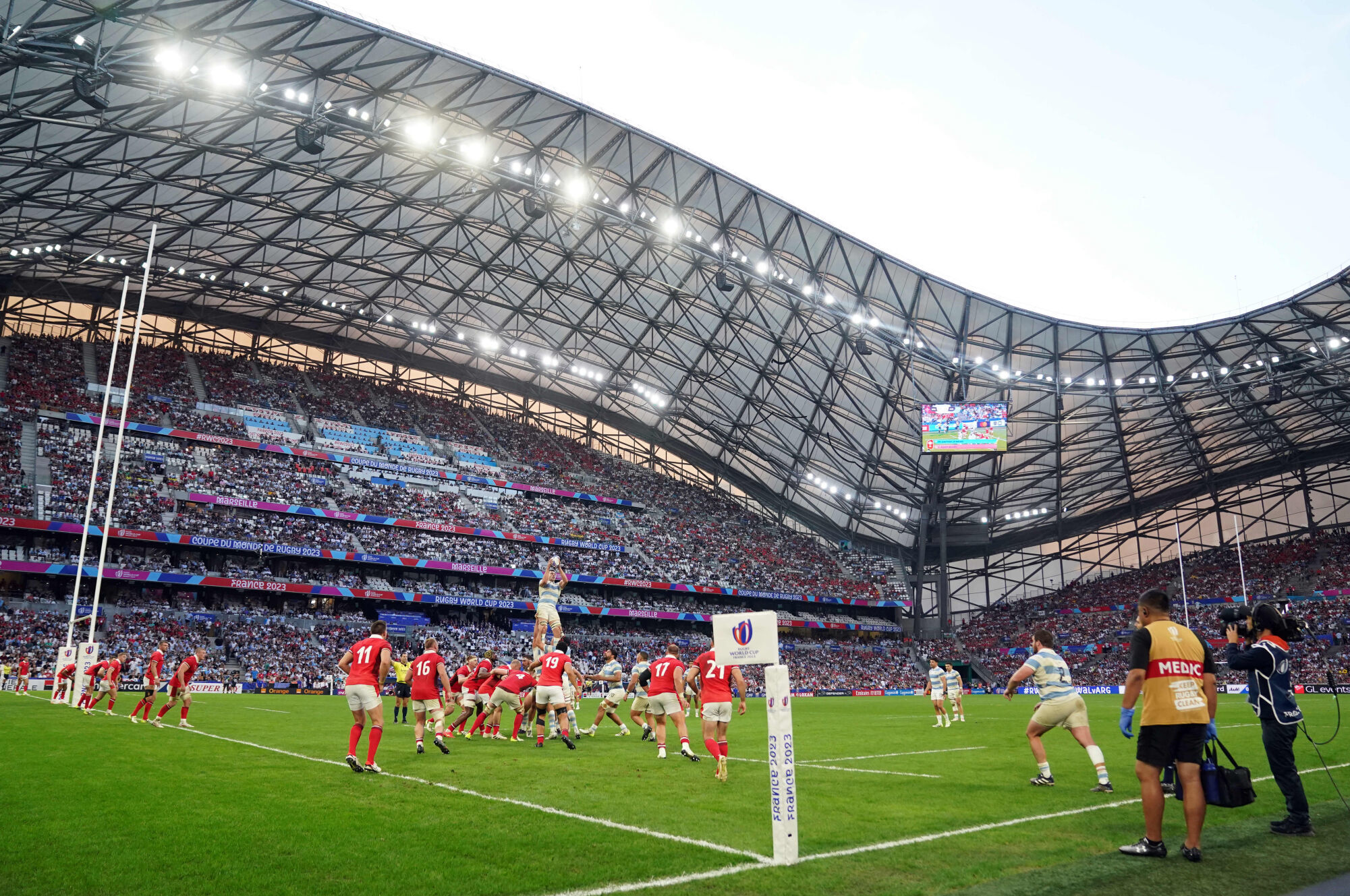 Coupe du monde de rugby : à Marseille, le stade Vélodrome change