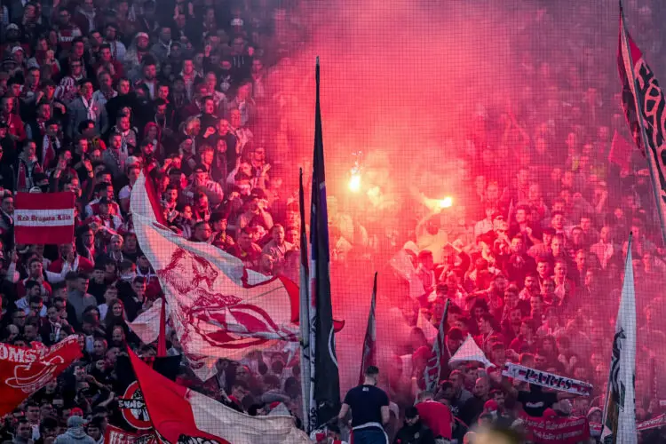 18.03.2023, Signal Iduna Park, Dortmund, GER, 1.FBL, Bundesliga, Borussia Dortmund - 1.FC Köln im Bild / picture shows Pyrothechnik Fanblock des 1.FC Köln. Foto © nordphoto GmbH / Teresa Kroeger DFL regulations prohibit any use of photographs as image sequences and/or quasi-video

Photo by Icon Sport