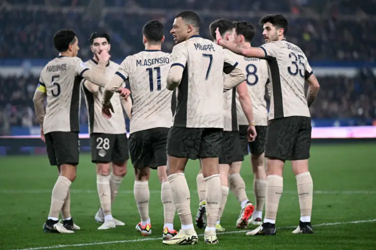 07 Kylian MBAPPE (psg) during the Ligue 1 Uber Eats match between Strasbourg and Paris Saint-Germain at Stade de la Meinau on February 2, 2024 in Strasbourg, France. (Photo by Anthony Bibard/FEP/Icon Sport)