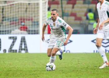 Ismael Bennacer avec le maillot de l'Algérie  By Icon Sport