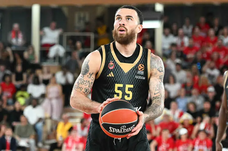 Mike James
(Photo by Icon Sport)