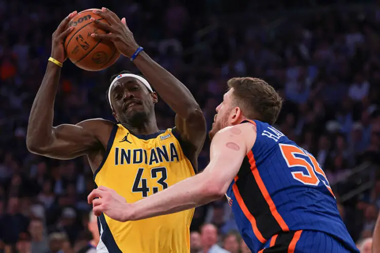 May 14, 2024; New York, New York, USA; Indiana Pacers forward Pascal Siakam (43) drives to the basket against New York Knicks center Isaiah Hartenstein (55) during the first half during game five of the second round for the 2024 NBA playoffs at Madison Square Garden. Mandatory Credit: Vincent Carchietta-USA TODAY Sports/Sipa USA   - Photo by Icon Sport