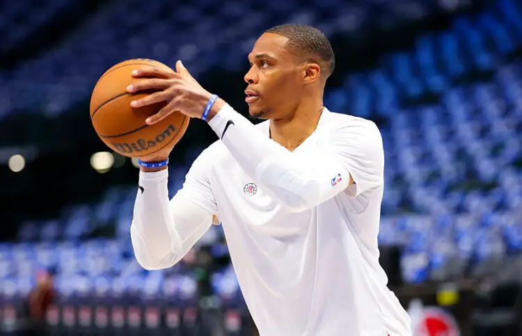 Apr 28, 2024; Dallas, Texas, USA; LA Clippers guard Russell Westbrook (0) warms up before the game against the Dallas Mavericks during game four of the first round for the 2024 NBA playoffs at American Airlines Center. Mandatory Credit: Kevin Jairaj-USA TODAY Sports/Sipa USA   - Photo by Icon Sport