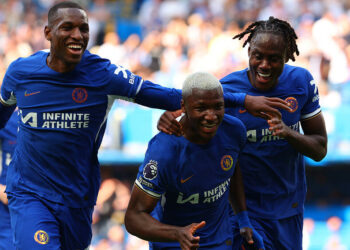 19th May 2024; Stamford Bridge, Chelsea, London, England: Premier League Football, Chelsea versus Bournemouth; Moises Caicedo of Chelsea celebrates after scoring his sides 1st goal in the 17th minute to make it 1-0 with Trevoh Chalobah and Nicolas Jackson of Chelsea   - Photo by Icon Sport