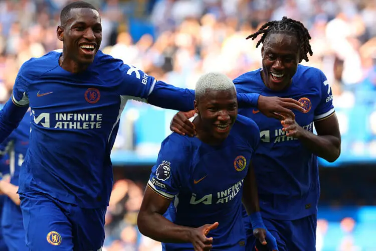 19th May 2024; Stamford Bridge, Chelsea, London, England: Premier League Football, Chelsea versus Bournemouth; Moises Caicedo of Chelsea celebrates after scoring his sides 1st goal in the 17th minute to make it 1-0 with Trevoh Chalobah and Nicolas Jackson of Chelsea   - Photo by Icon Sport