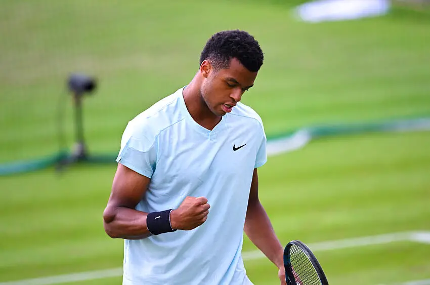 Wimbledon : Mpetshi Perricard élimine Korda (21e) en cinq sets !