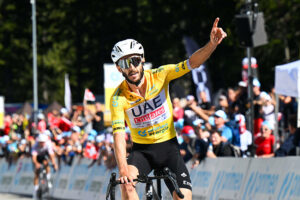 Tour de Suisse : Adam Yates vainqueur devant Joao Almeida