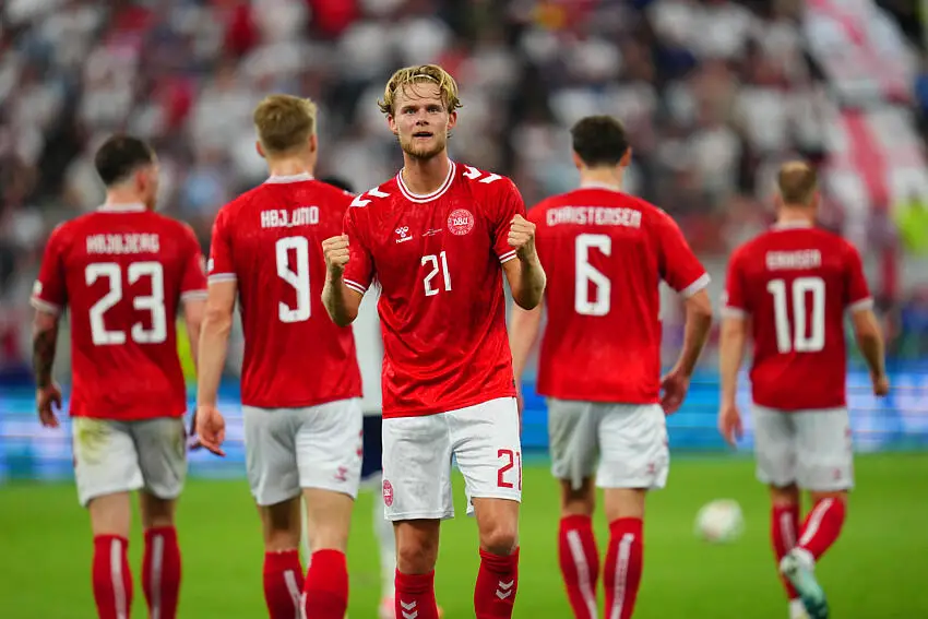Le PSG se penche sur un international danois