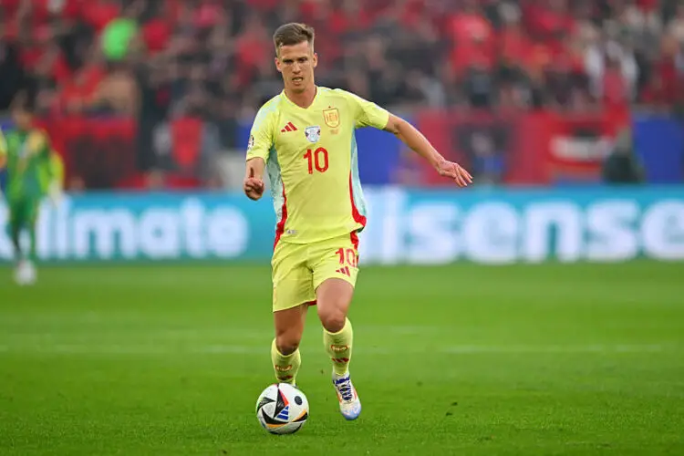 Dani Olmo avec l'Espagne - Photo by Icon Sport