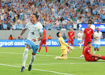 Nunez avec l'Uruguay contre la Bolivie   - Photo by Icon Sport