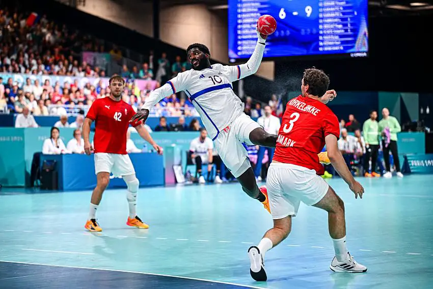 JO 2024 handball : La France tombe pour la première fois de son histoire en ouverture des Jeux