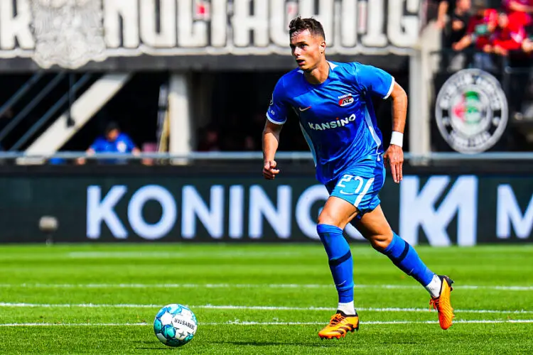 NIJMEGEN - Zinho Vanheusden of AZ Alkmaar during the Dutch premier league game between NEC and AZ Alkmaar at De Goffert on May 21, 2023 in Nijmegen, Netherlands. ANP ED VAN DE POL - Photo by Icon sport   - Photo by Icon Sport