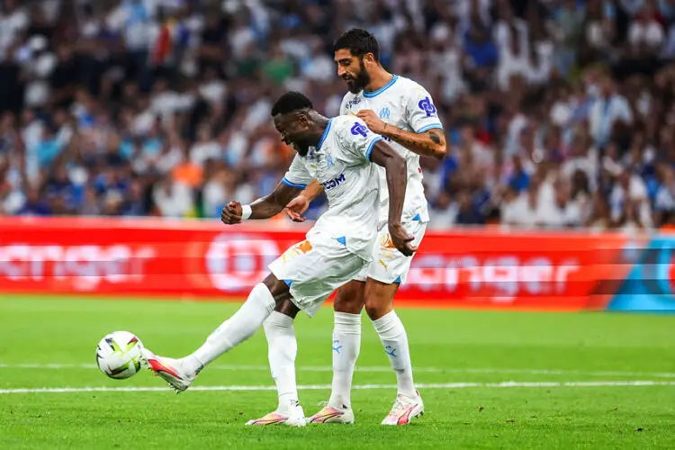 Samuel Gigot et Chancel Mbemba avec Marseille  - Photo by Icon Sport