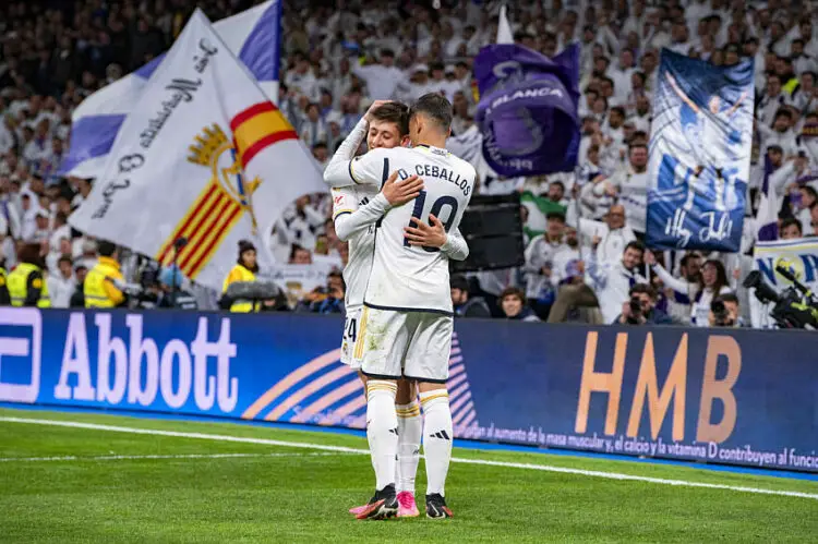 Arda Güler et Dani Ceballos avec le Real Madrid - Photo by Icon Sport