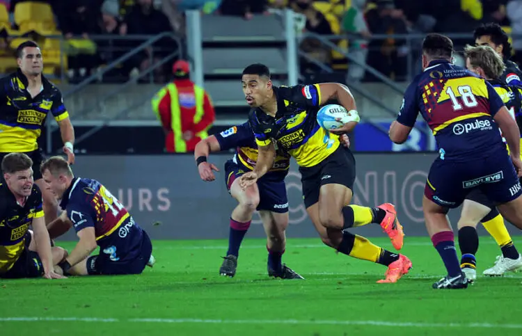 Hurricanes' Salesi Rayasi in action during the Super Rugby match between the Hurricanes and Highlanders at Sky Stadium in Wellington, New Zealand on Saturday, 1 June 2024. Photo: Dave Lintott / lintottphoto.co.nz   - Photo by Icon Sport