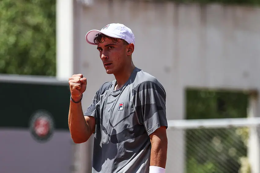 Wimbledon : Théo Papamalamis en demi-finale chez les juniors