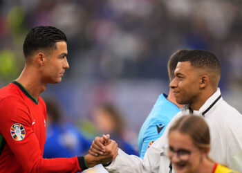 Cristiano Ronaldo et Kylian Mbappé - Photo by Icon Sport