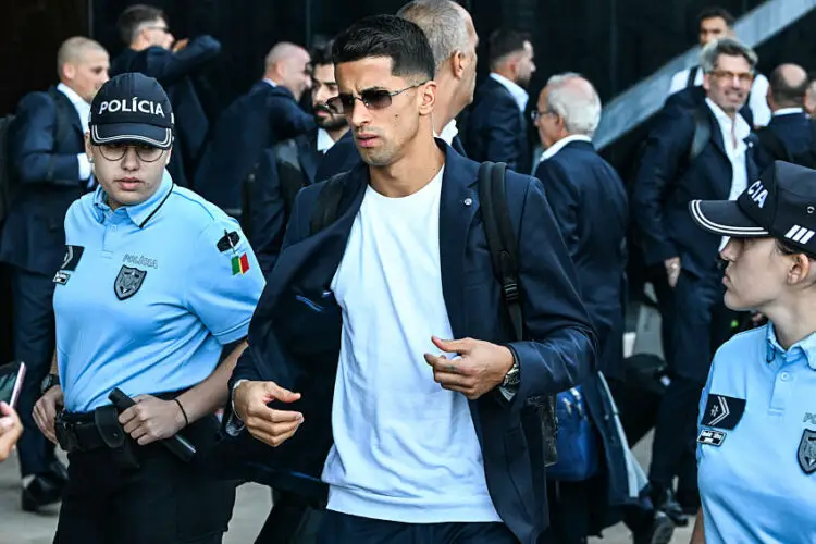 Lisbon, 07/06/2024 - Players arrive at Humberto Delgado Airport after defeat during the European Football Championship, in Germany. Joao Cancelo, Ruben Dias (Zed Jameson / Global Imagens)   - Photo by Icon Sport