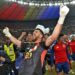 Unai Simon avec l'Espagne après le sacre à l'Euro 2024 - Photo by Icon Sport
