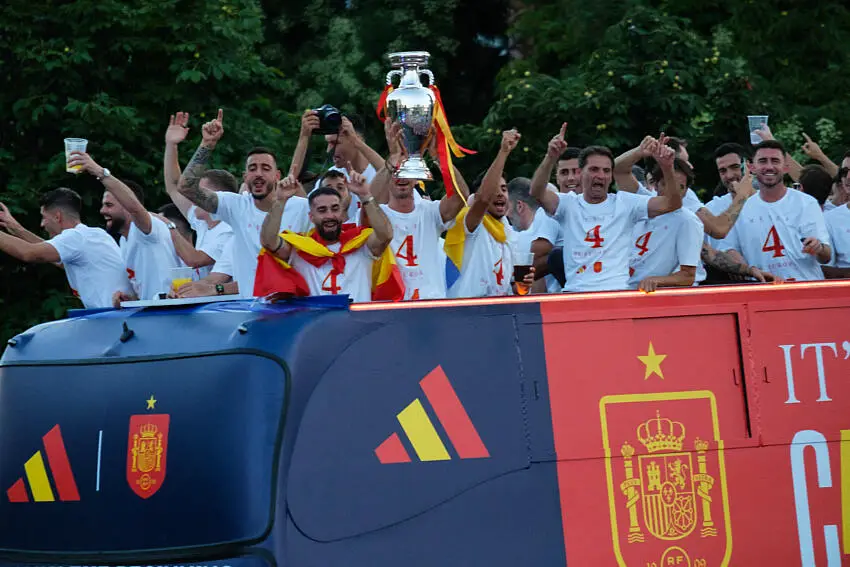 Les joueurs de l’Espagne se moquent violemment de Bellingham et des Anglais : « Gibraltar est espagnol »