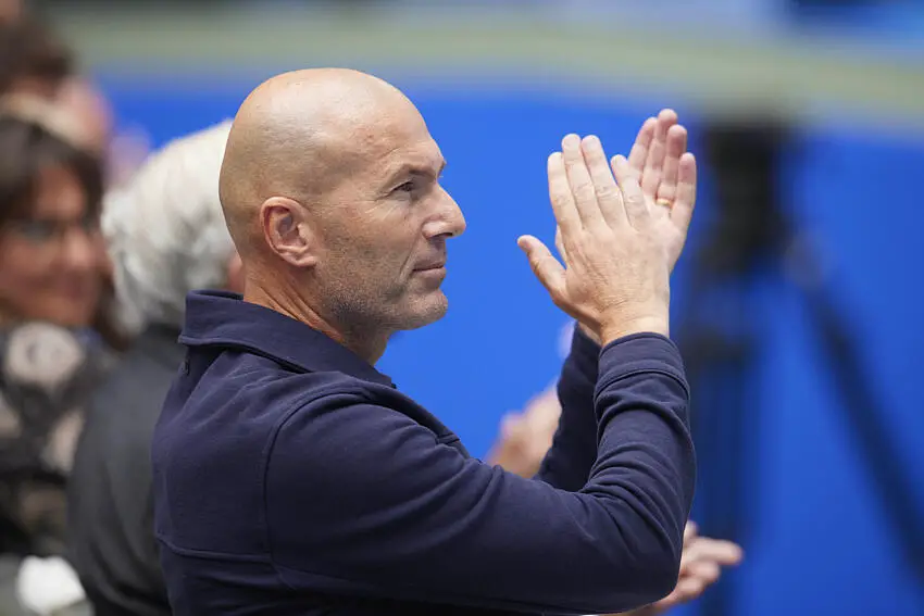 Équipe de France :  Zidane a ouvert la cérémonie des JO 2024