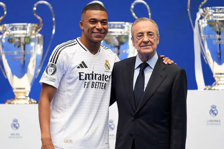 Kylian Mbappé et Florentino Pérez
 Photo by Icon Sport