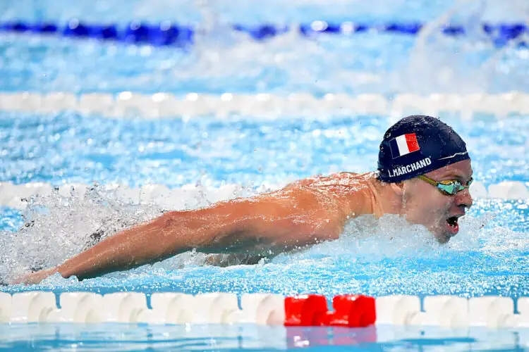 Léon Marchand dans ces JO 2024 - Photo by Icon Sport