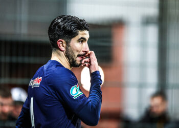 Carlos Soler avec le maillot du PSG  (Photo by Johnny Fidelin/Icon Sport)