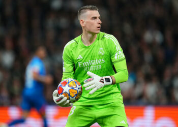 Andriy Lunin avec le maillot du Real Madrid (Photo by Bagu Blanco / Pressinphoto / Icon Sport)