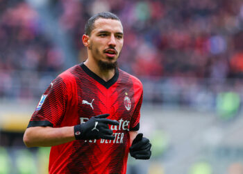 Ismaël Bennacer  avec le maillot du Milan AC (Photo by Fabrizio Carabelli / SOPA Images/Sipa USA)   - Photo by Icon Sport