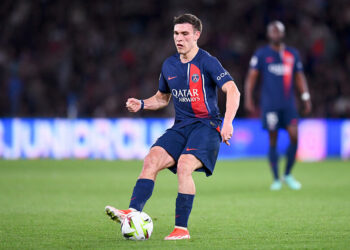 Manuel Ugarte avec le maillot du PSG (Photo by Philippe Lecoeur/FEP/Icon Sport)