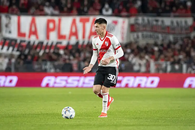 Franco Mastantuono of River Plate drives the ball during a match between River Plate and Central Cordoba as part of Liga Profesional 2024 at Estadio Mas Monumental Antonio Vespucio Liberti on May 11, 2024 in Buenos Aires, Argentina.   Final Score River Plate 3 - 0 Central Cordoba (Photo by Manuel Cortina / SOPA Images/Sipa USA)   - Photo by Icon Sport