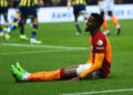 Wilfried Zaha  avec le maillot de Galatasaray (Photo by Seskimphoto)   - Photo by Icon Sport