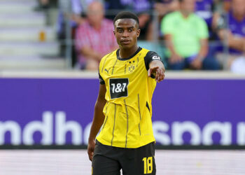 Youssoufa Moukoko avec le maillot de Dortmund (Photo by Marco Steinbrenner/DeFodi Images)   - Photo by Icon Sport