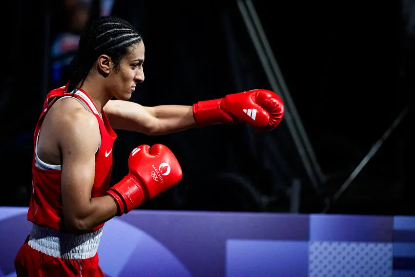 JO 2024 Boxe : Imane Khelif, au coeur de polémiques, assure une première médaille pour l’Algérie