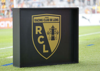 Le logo du RC Lens  (Photo by Loic Baratoux /Icon Sport)