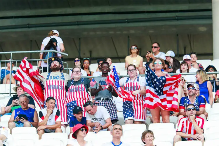 Les supporters des USA sont aux anges !(Photo by Romain Biard/Icon Sport)