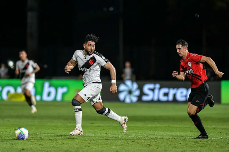 Payet avec Vasco de Gama - Photo by Icon Sport