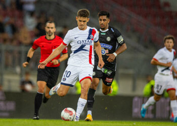 Gabriel Moscardo avec le maillot du PSG /GEPA pictures/ Matthias Trinkl   - Photo by Icon Sport