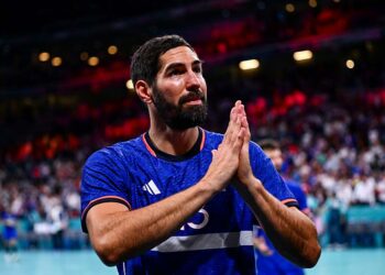 Nikola Karabatic fait ses adieux au handball... (Photo by Baptiste Fernandez/Icon Sport)