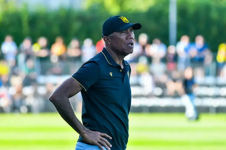 Antoine Kombouaré avec le FC Nantes - Photo by Icon Sport