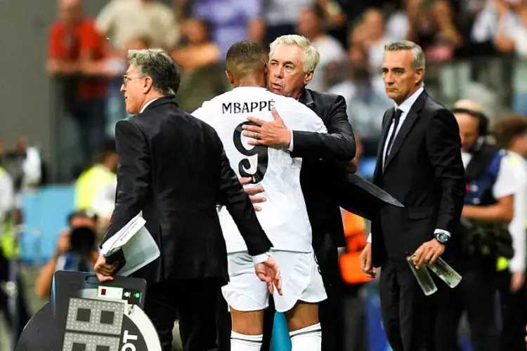 Carlo Ancelotti et Kylian Mbappe - Real Madrid - Photo by Icon Sport