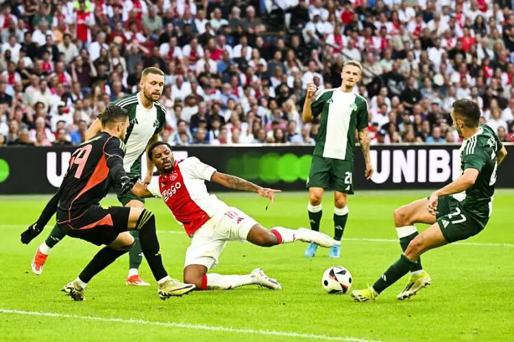 Ajax / Panathinaïkos en 2024 - Photo by Icon Sport