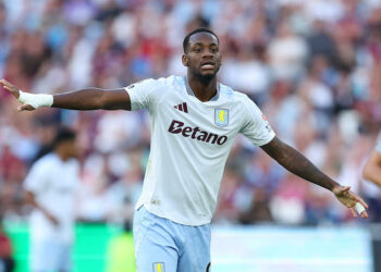 London, England, 17th August 2024. Aston Villa's Jhon Duran during the Premier League match at the London Stadium, London. Picture credit should read: Paul Terry / Sportimage   - Photo by Icon Sport