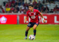 Osame Sahraoui avec le maillot de Lille (Photo by Daniel Derajinski/Icon Sport)