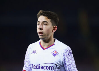 Maxime Lopez avec le maillot de la Fiorentina (Photo by Massimiliano Carnabuci) - Photo by Icon Sport